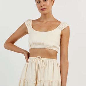 Dissh linen crop top Abby in butter color